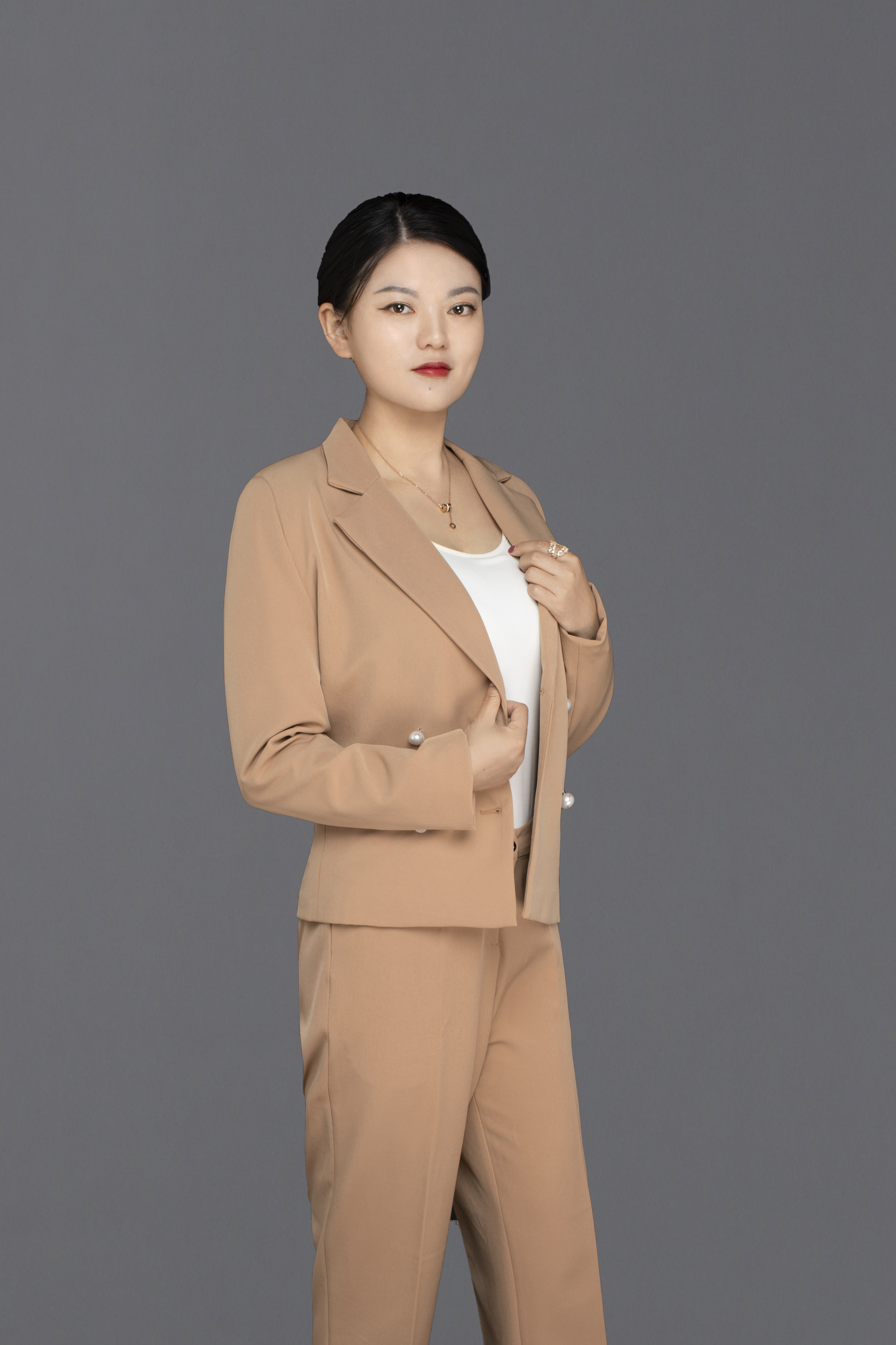 1709954097553969.jpg 江婷.jpg